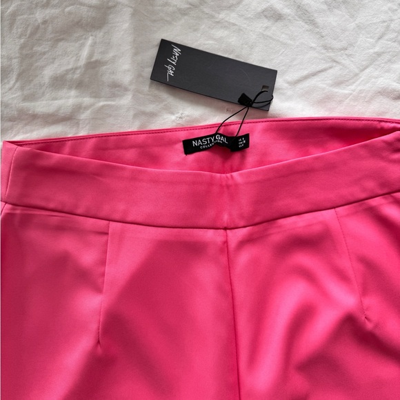 Nasty Gal New with tags Bold Pink Women's Pantsuit - Wide leg with side slits - Picture 12 of 16